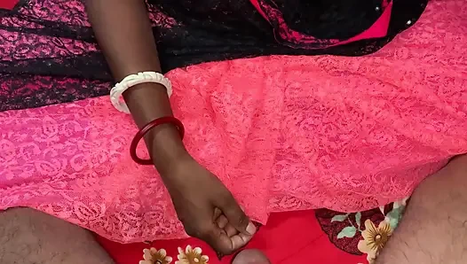 Desi Dorf heißes bhabhi enge muschi sex im freien mit devar desi dorf heißer bhabhi-sex