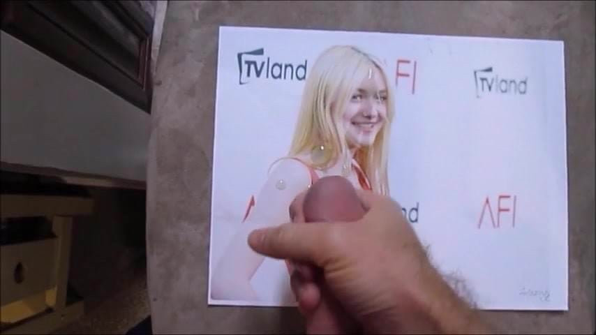 Dakota Fanning Cum Tribute 01