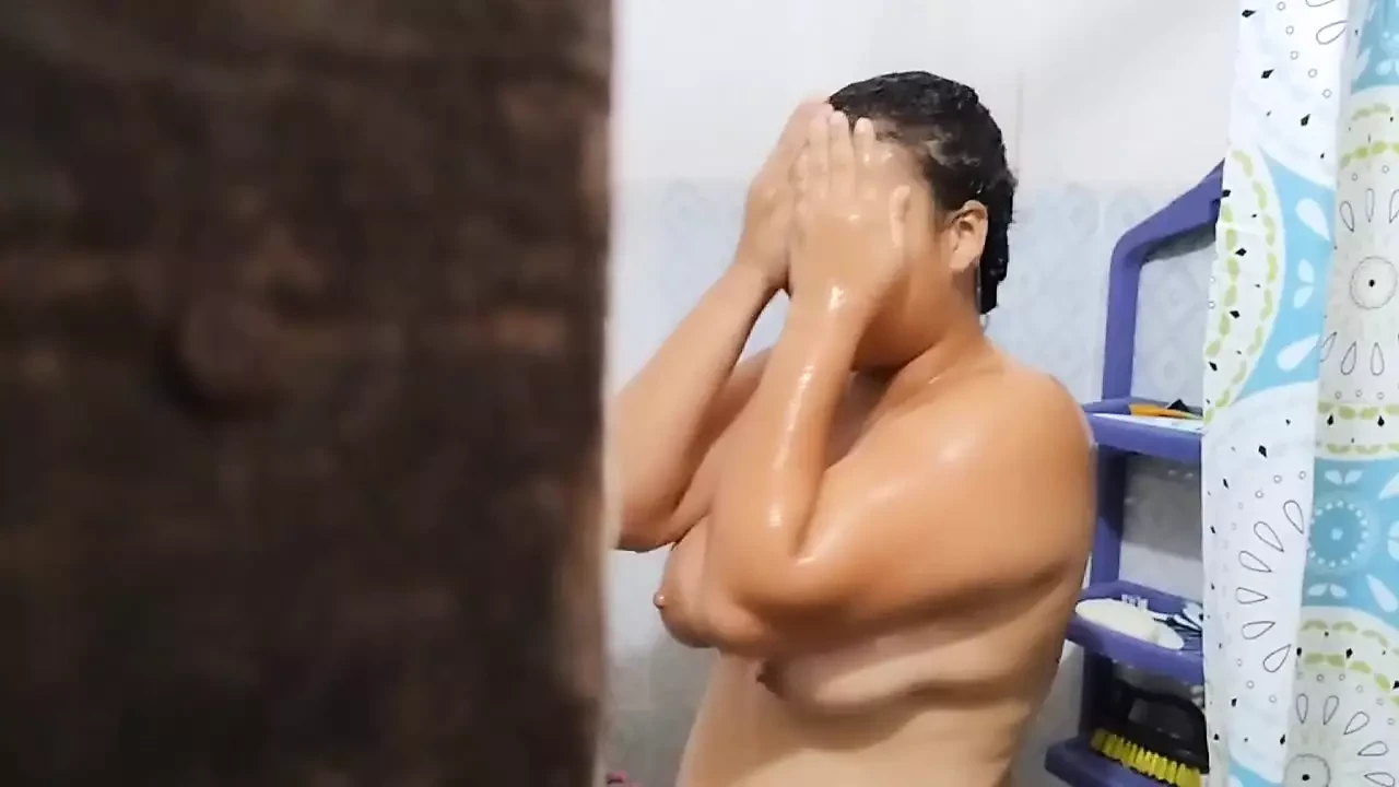 I dance in the shower for my stepdad because he likes to see my big ass