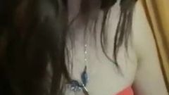 Rhea chakraborty, vidéo de sexe