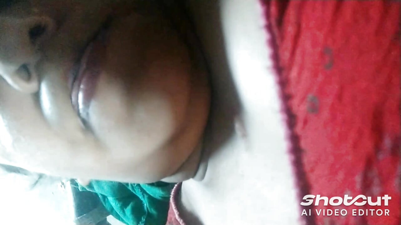 Hot bhabhi ki Desi chuchi rasgulle wali