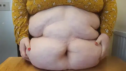 Perut terangkat dan tetes meja dengan tamparan