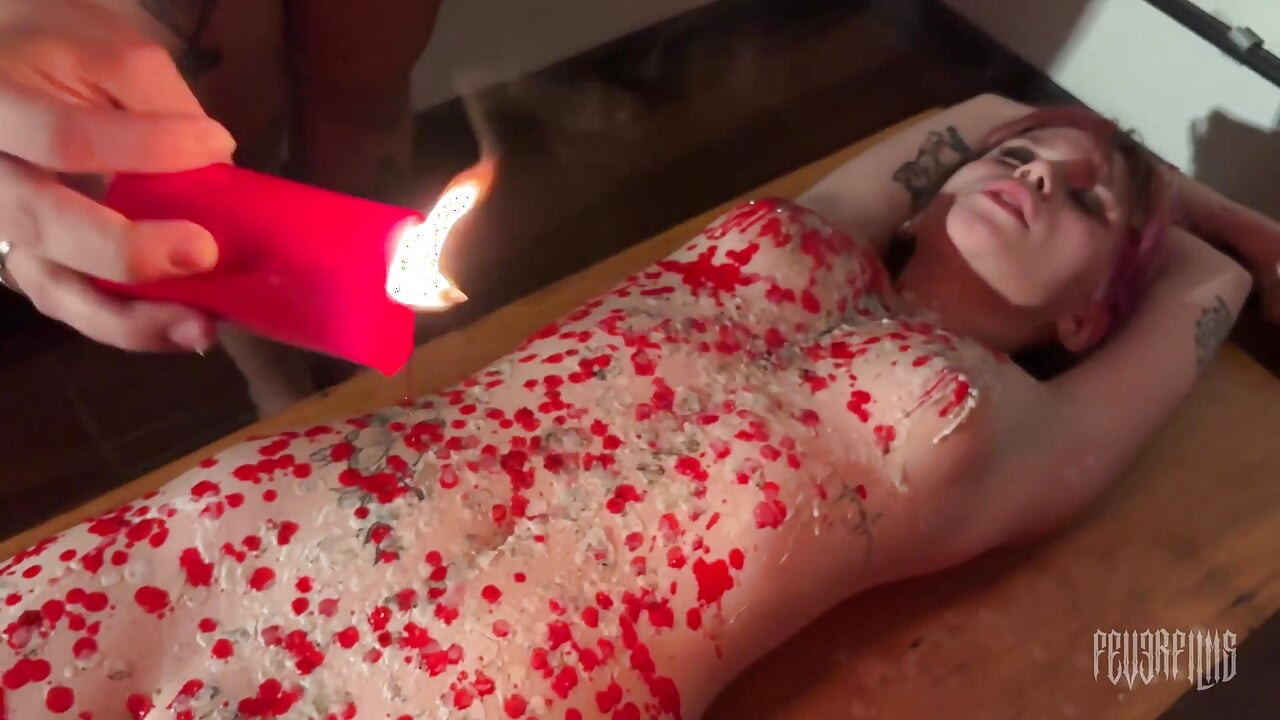 Velas, Tesão E Sensualidade: Primeira Cena De Wax Play Da Fever Films