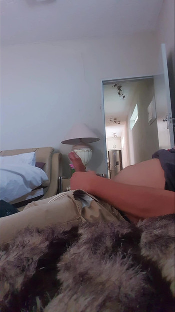Napaljena sam pa imam brzi drkanje