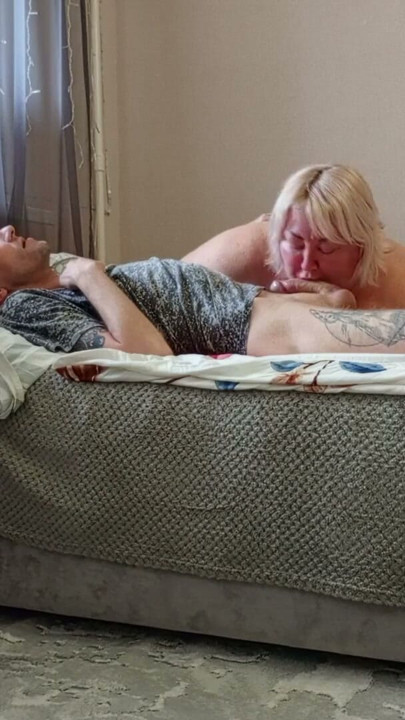 Mother-in-law swallows dick deeply and swallows thick cum | Clip 2