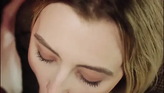 Lottie lou si cewek imut inggris rambut pirang lagi asik nyepong kontol pov