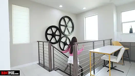 Дорогой Дневник, я обожаю осушить большие черные члены