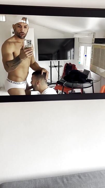 Impromptu yet Incredible