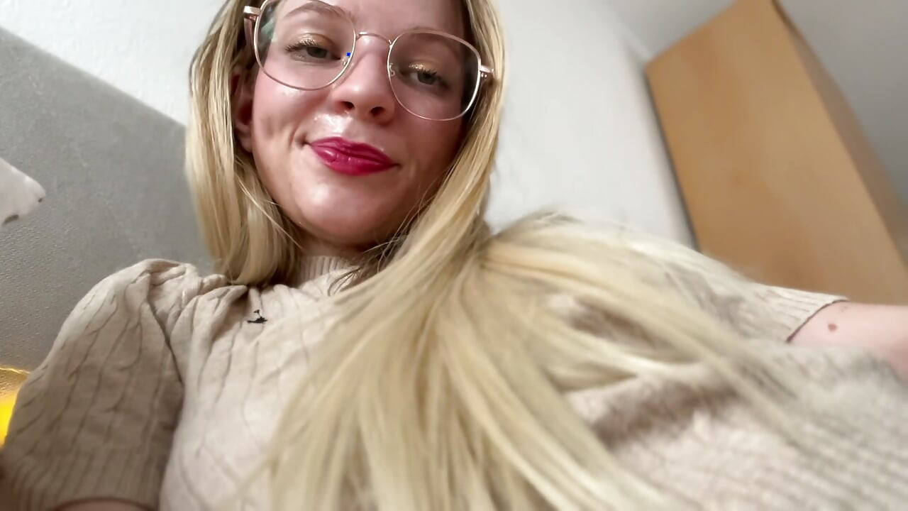 Asmr Girlfriend Soothes You