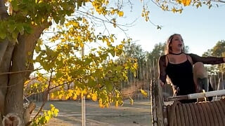 Sexy Goth Girl Takes Hot Pee