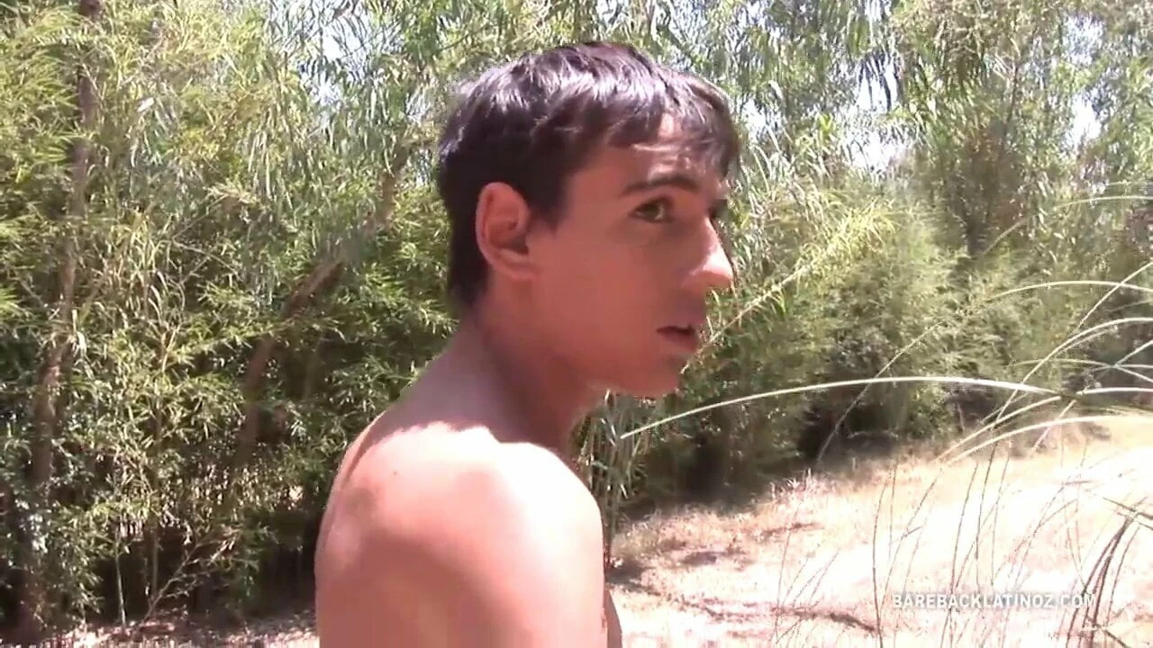 Latin pislogás Erick veri a húsát