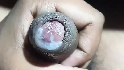 Hintli siyah büyük yarak boşalma mastürbasyonu