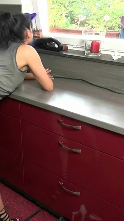 Khoảnh khắc khó quên từ "đường ống của Kraftman làm vỡ âm hộ của tôi! PHÁ VỠ ĐƯỜNG ỐNG VỚI SỰ BẤT NGỜ"