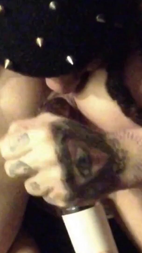 Sucking a huge dick, sticking dildo's in my BF butt ... pawg , hard sex , squirting | Clip 2