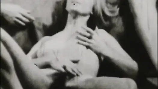 Bermain dengan kelinci