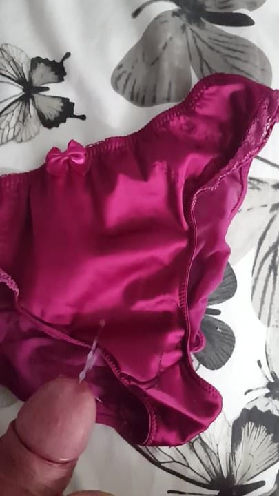 Quick Wank Over Her Panties