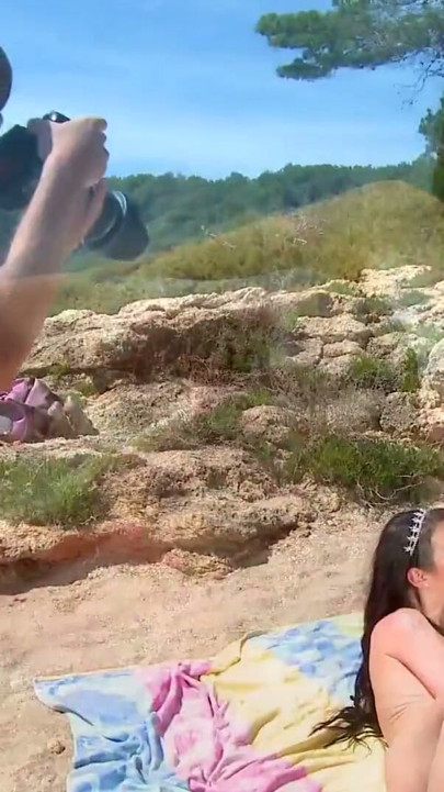 First squirt orgasm for french amateur teen on a public beach | Clip 1