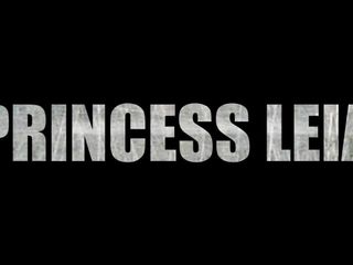 Принцесса Leia знакомится с Kylie Britain