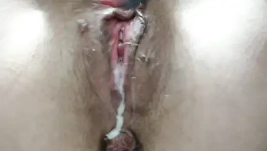 Hairy cunt super flowed