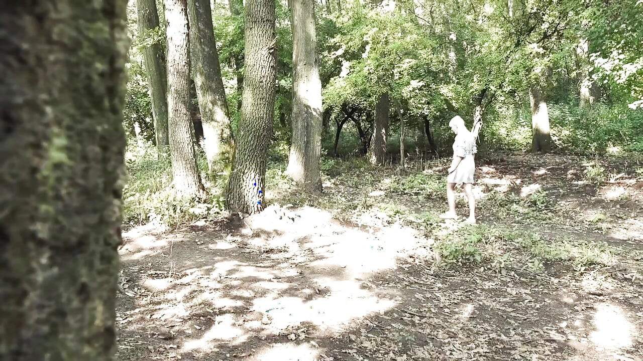 KENCING MILF blonde berpantat besar dalam pakaian jala dan pakaian dalam suka kongkek sudut pandangan pertama