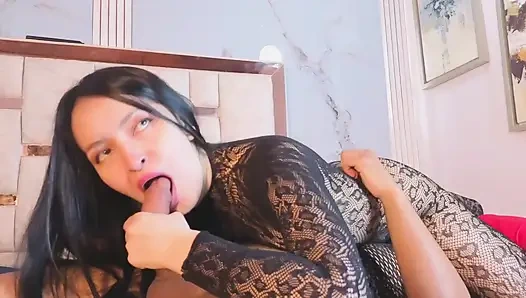 a nice blowjob before starting training