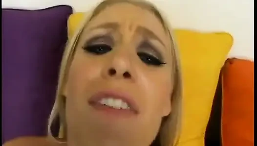 Sevimli sıkı göt sikiliyor