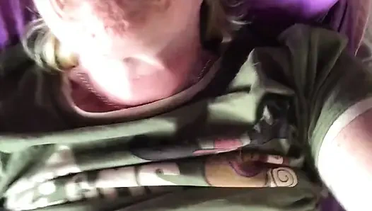 Fetlife'dan 28. 390 lbs curvyteenqueen hakkında fanteziler kuruyorken patlayıcı fışkırtmalı orgazm