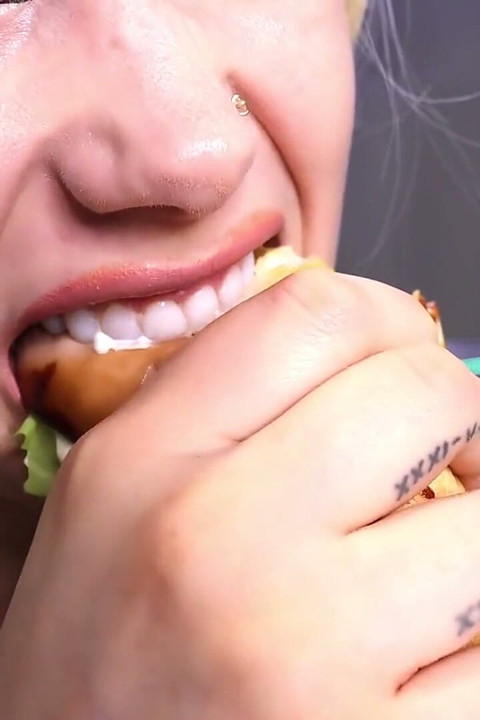 Devour-fantasy! Eating My Stupid Stepfather!