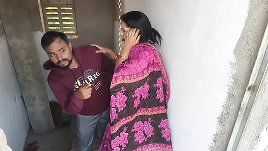 Kocam beni sikemiyor! Lütfen gel o evde değil. Hintli köylü evli kadın seks videosu