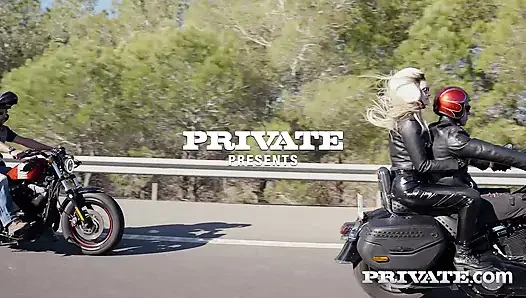 Private com - amber kawai, nata gold dan alice ross, biker sange di pesta seks liar.