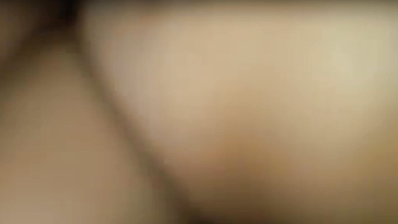 Beobachten Sie süßes geiles nepali bhabhi cowgirl Lund reitet sex