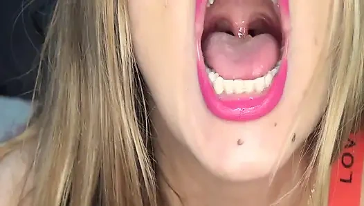 Heißer spaß, große tangen schlucken