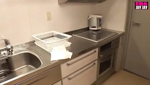 Büyük kapüşonlu kız cezbedici: evde şehvetli bir aşk hikayesi -ep1