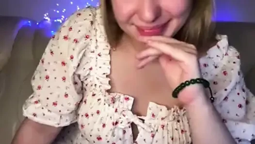 Jucielussie Fingering tight anal and feet play