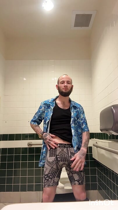 Timmy tussin Turning 7-11 into a XXX rated filing room.
