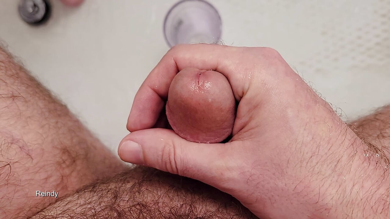 Epic Cum and Piss Fountains From My Pee Hole.