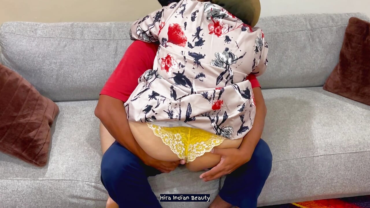 Naughty Hijab Muslim Wife Mouth fucking and Fucked Intense in Missionary Position - Blowjob - Erotica