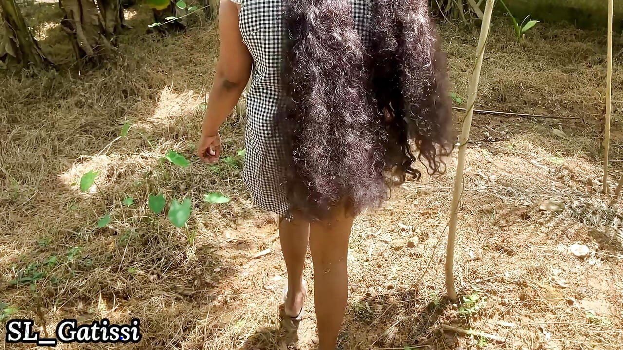 Sri Lankan Natural Hot Girl