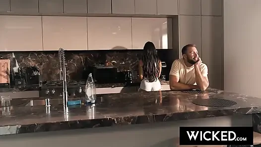 Wicked - ameena green si cewek bejat dientot habis-habisan di dapur