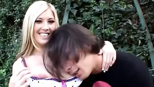 Anal intense fuck for a nasty blonde girl