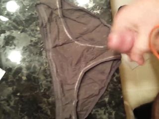 Cumming on neighbors panties