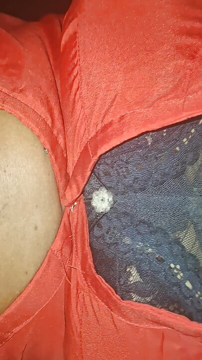 step mom at home with saree