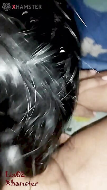 Sangat baik untuk menghisap zakar awak, teruskan, bayi.