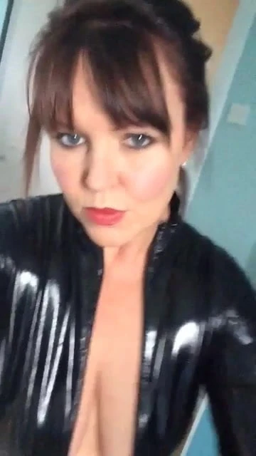 German Fuck Meat Exposed  Hure Nutte Schlampe Fotze
