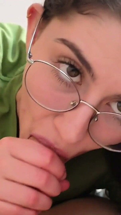 FETISH CONVERSE BJ SHOEJOB LICK CUM PART. 1 | Clip 1