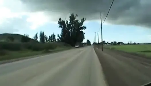 Дикая оргия для двух грязных горячих молодых сучек