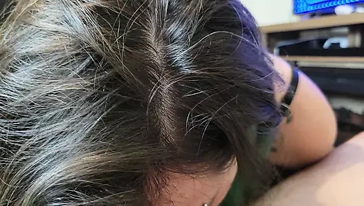 PAPIS KLEINE SPERMASCHLAMPE. Betteln um sperma