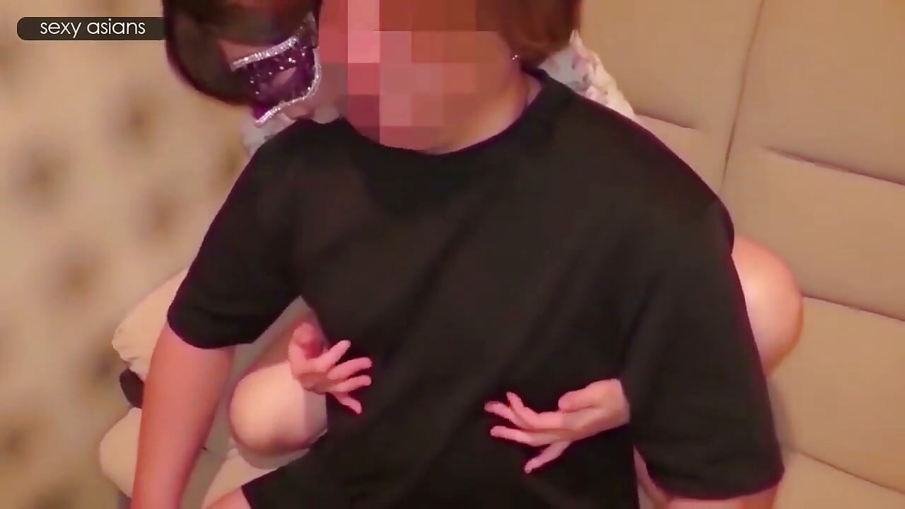 Office Clerk by Day Married Beauty Reveals Her True Desires in a Complete and Intense Private Moment