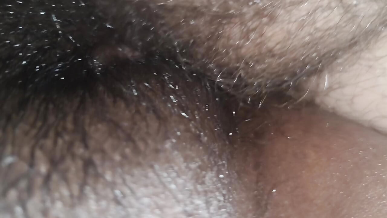 Bhabhi ki garam chut me garam lund dall diya
