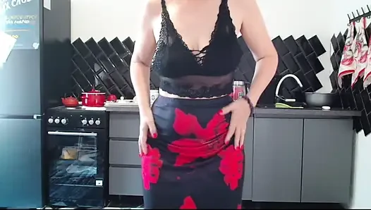Super Sissy und behaarte Muschi geil